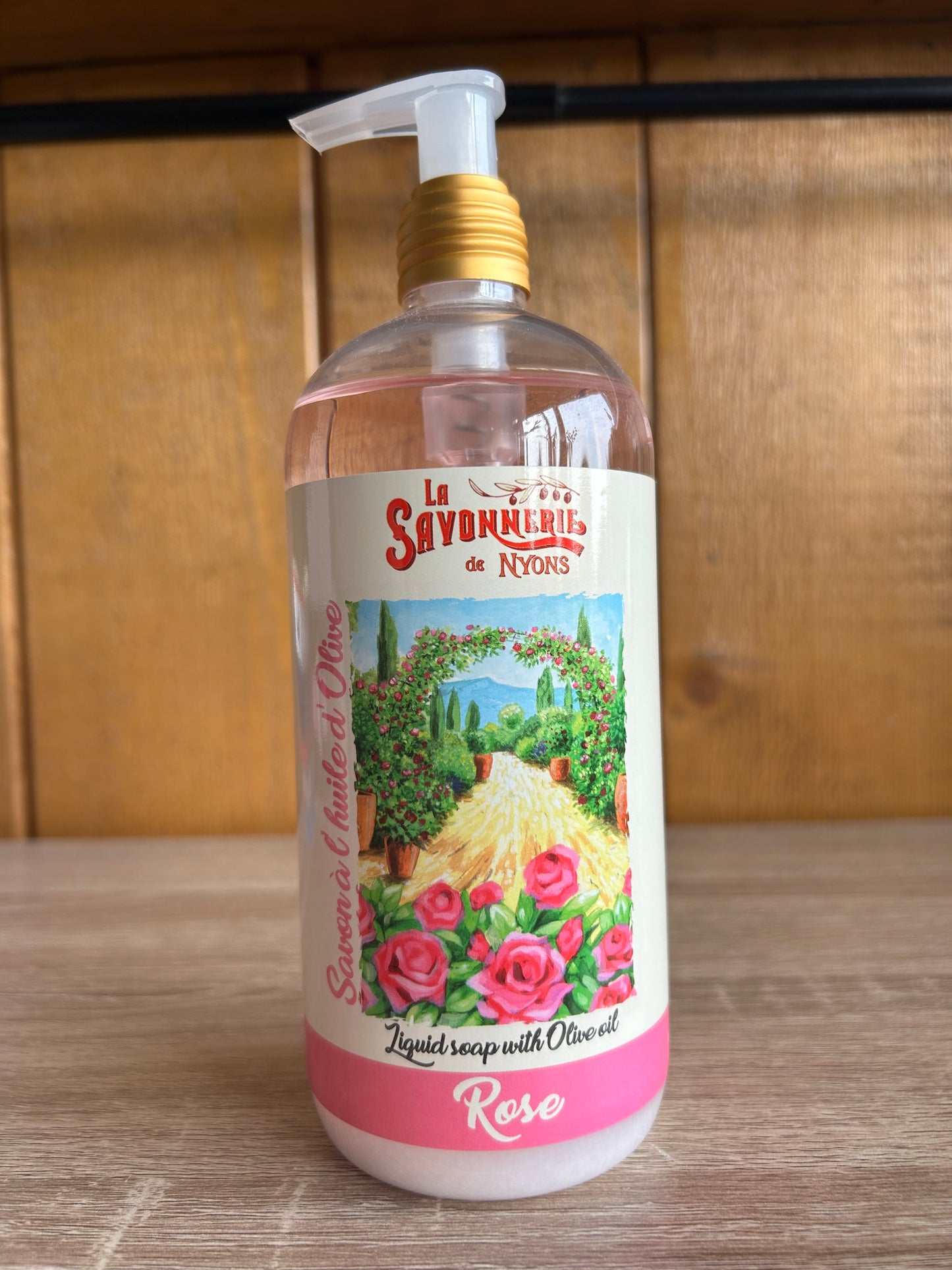 Savon liquide saveur rose