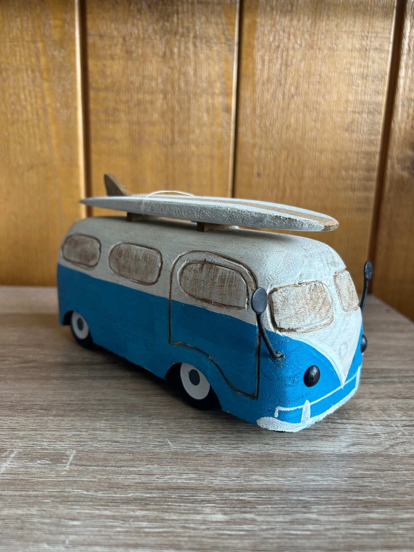Van en bois