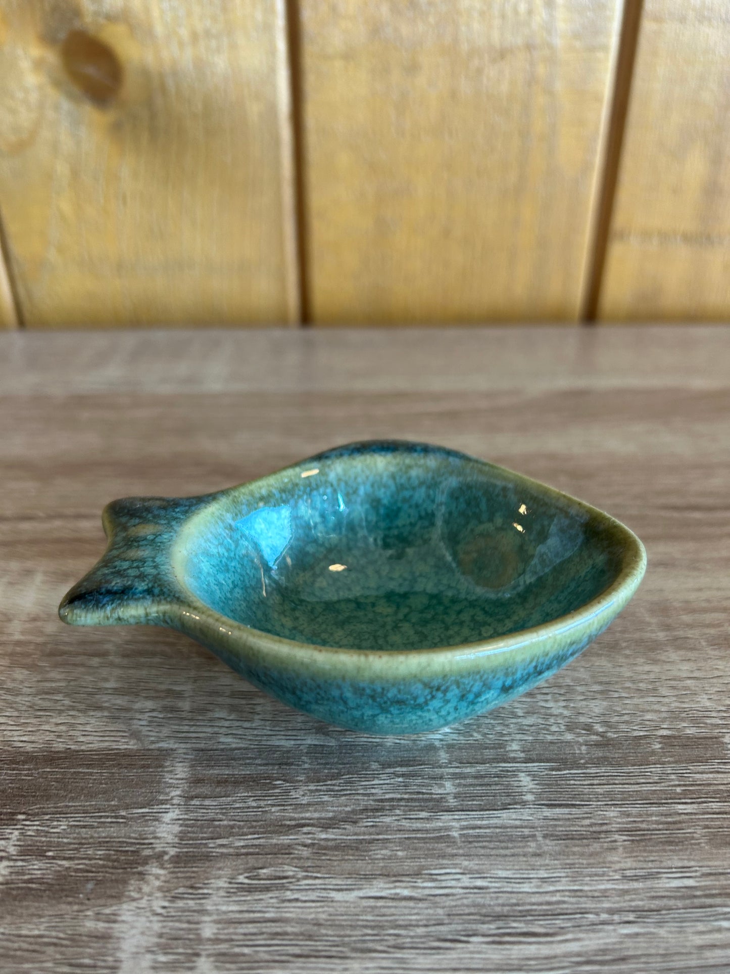 Coupelle émeraude en forme de poisson