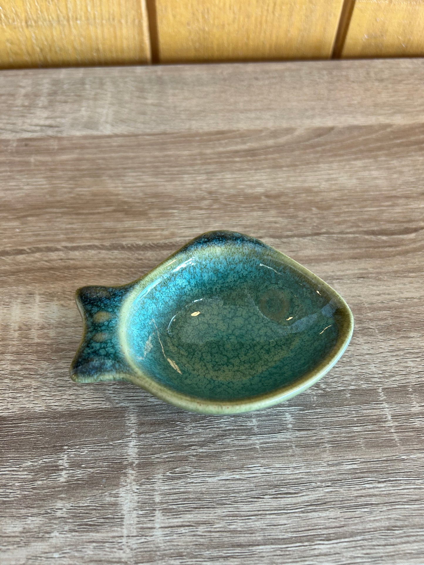 Coupelle émeraude en forme de poisson
