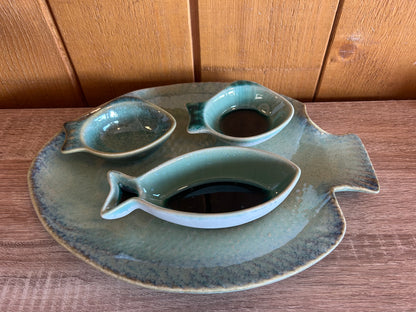 Assiette ou plat en forme de poisson émeraude
